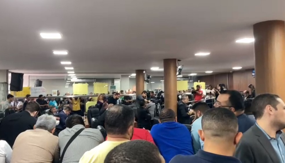 Câmara de Mossoró lotada na manhã desta terça-feira (20) — Foto: Pedro Hugo/Inter TV Costa Branca