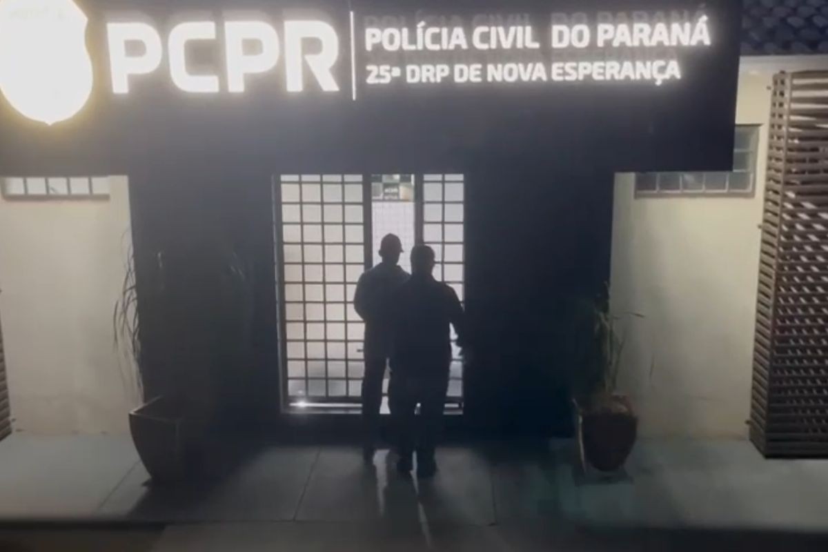 Homem chama ambulância e diz que companheira morreu de causas naturais, mas é preso após laudo apontar sinais de agressão