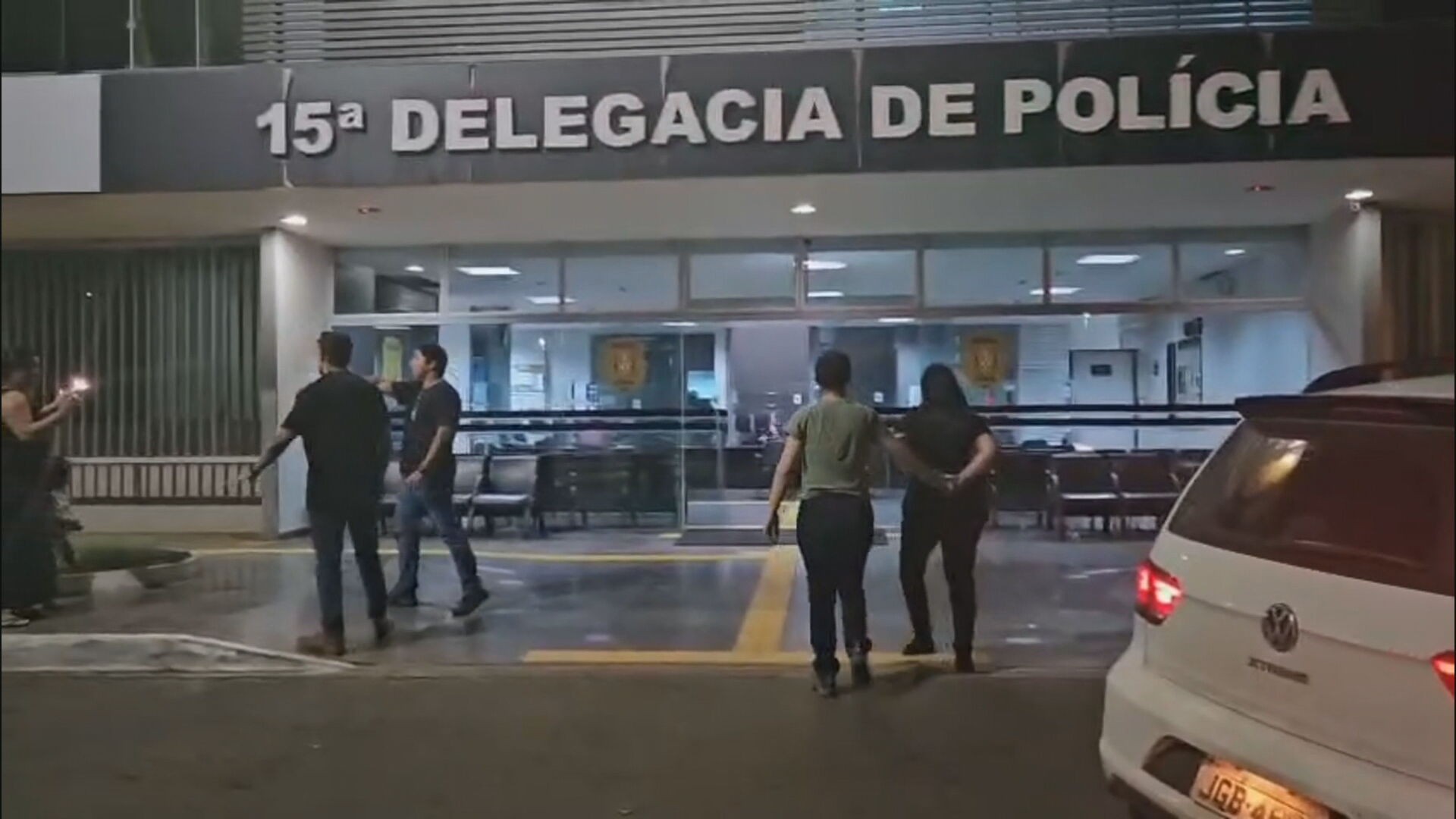 Mulher condenada por atropelamento com morte em 2021 é presa no DF