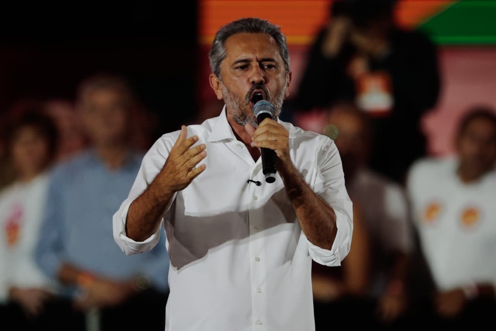 Elmano de Freitas disputa as eleições em busca da reeleição no cargo de governador do Ceará — Foto: Thiago Gadelha/SVM