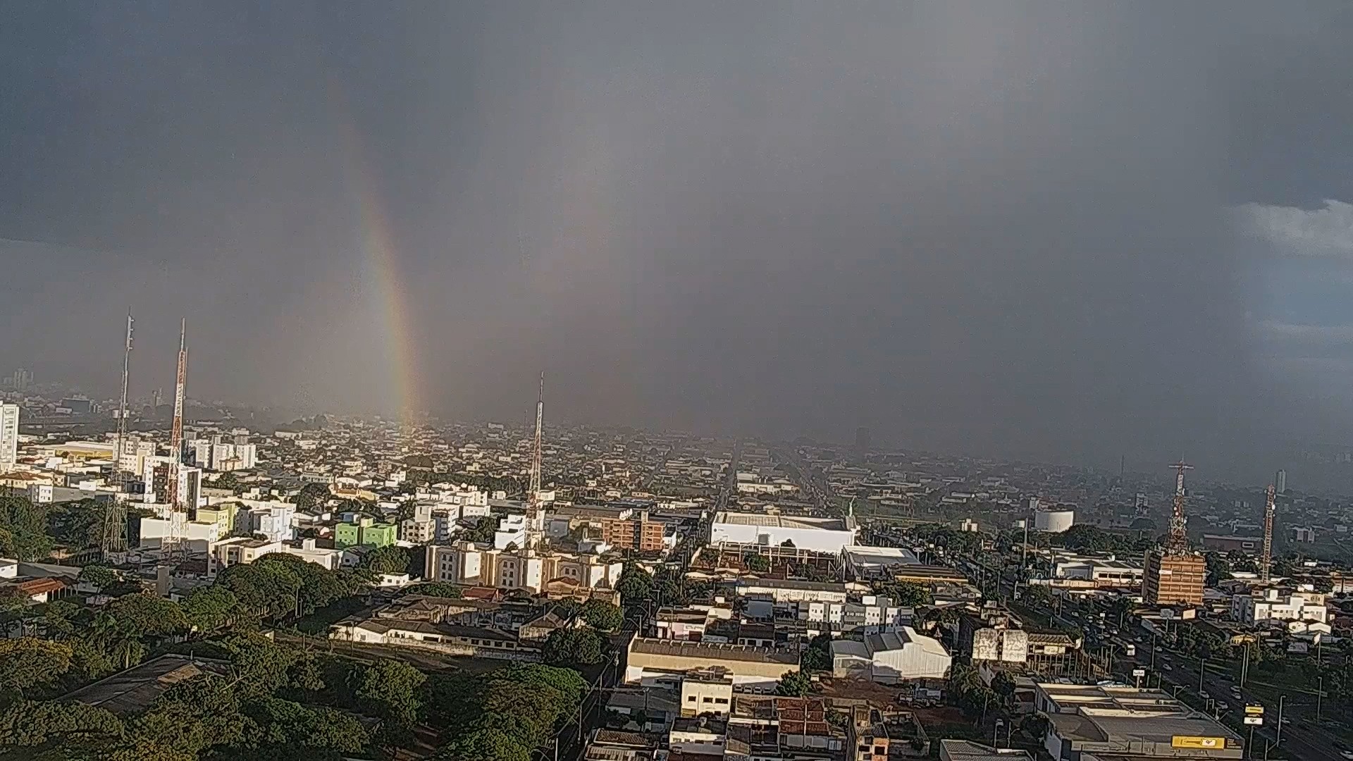 Fim do verão será marcado por pancadas de chuva e risco de temporais no Triângulo e Alto Paranaíba