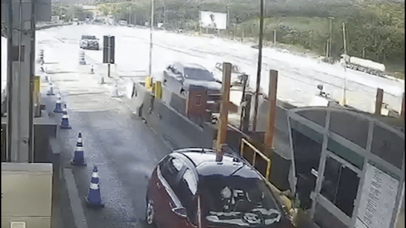 Vídeo mostra perseguição 'cinematográfica' entre PR e SC após motorista desobedecer ordem de parada e furar pedágios
