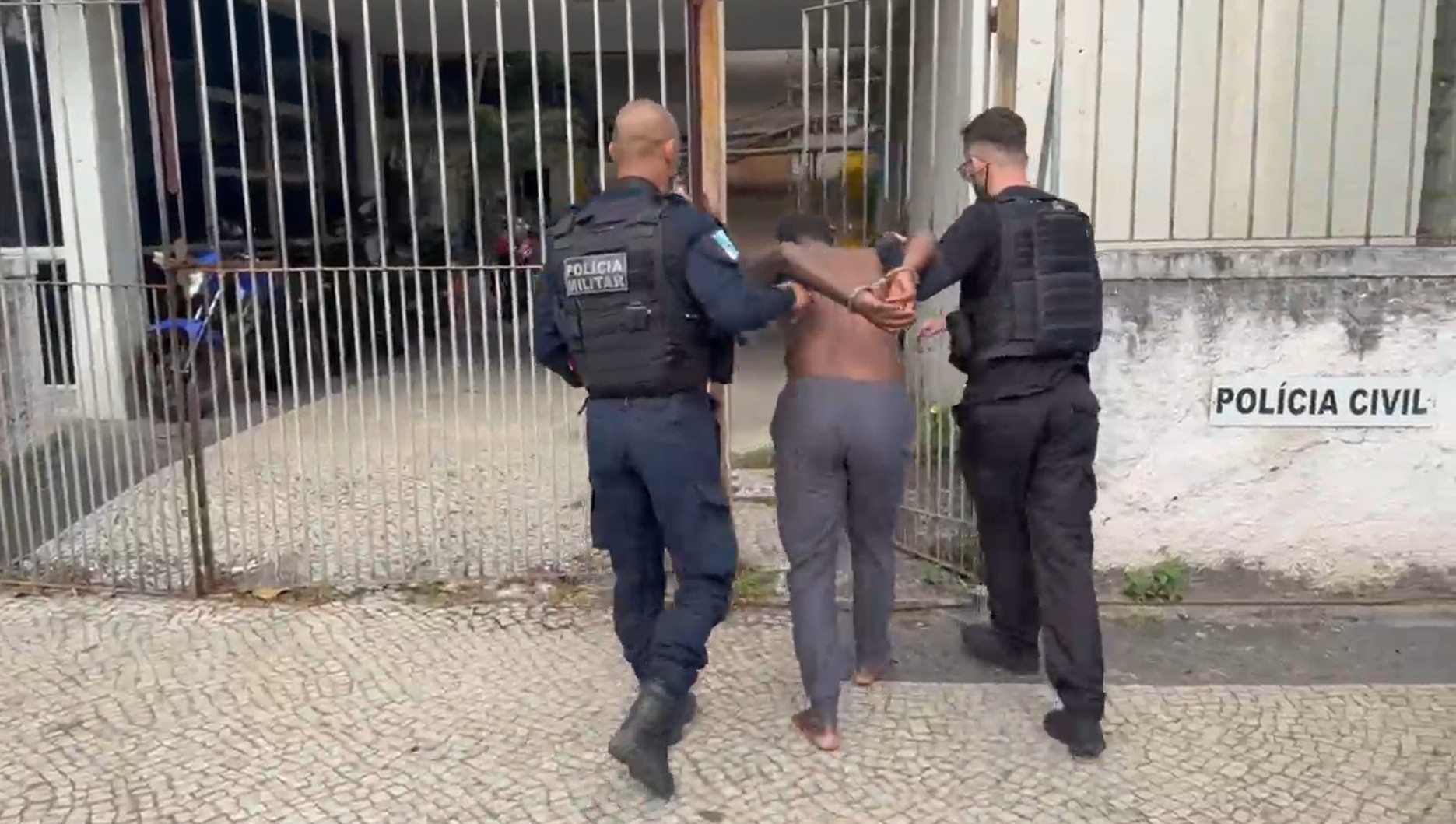 Foragido por homicídio é preso em Cabo Frio após operação conjunta