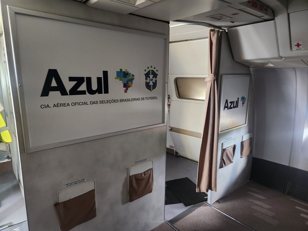 Avião que levará seleção brasileira aos EUA antes da Copa do Mundo. — Foto: Divulgação/Azul