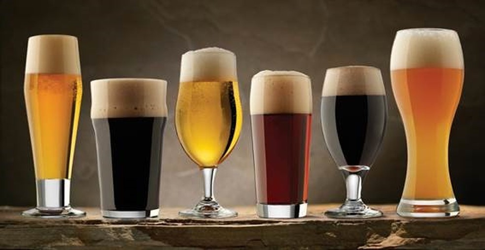 Diferentes tipos de copos de cerveja — Foto: Ambev/ Divulgação