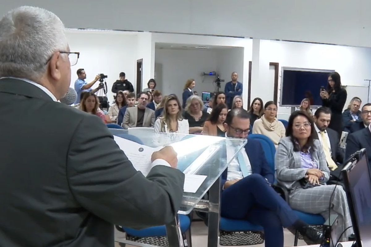 Debate discute redução da jornada de trabalho e fim da escala 6x1 em Campo Grande
