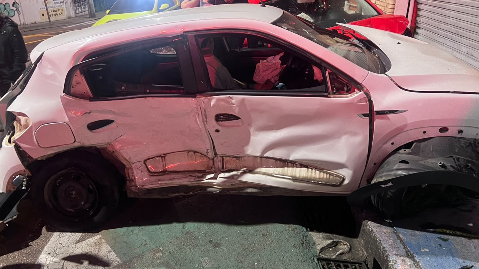 Dois motoristas são presos por embriaguez ao volante após acidente em avenida de Jundiaí