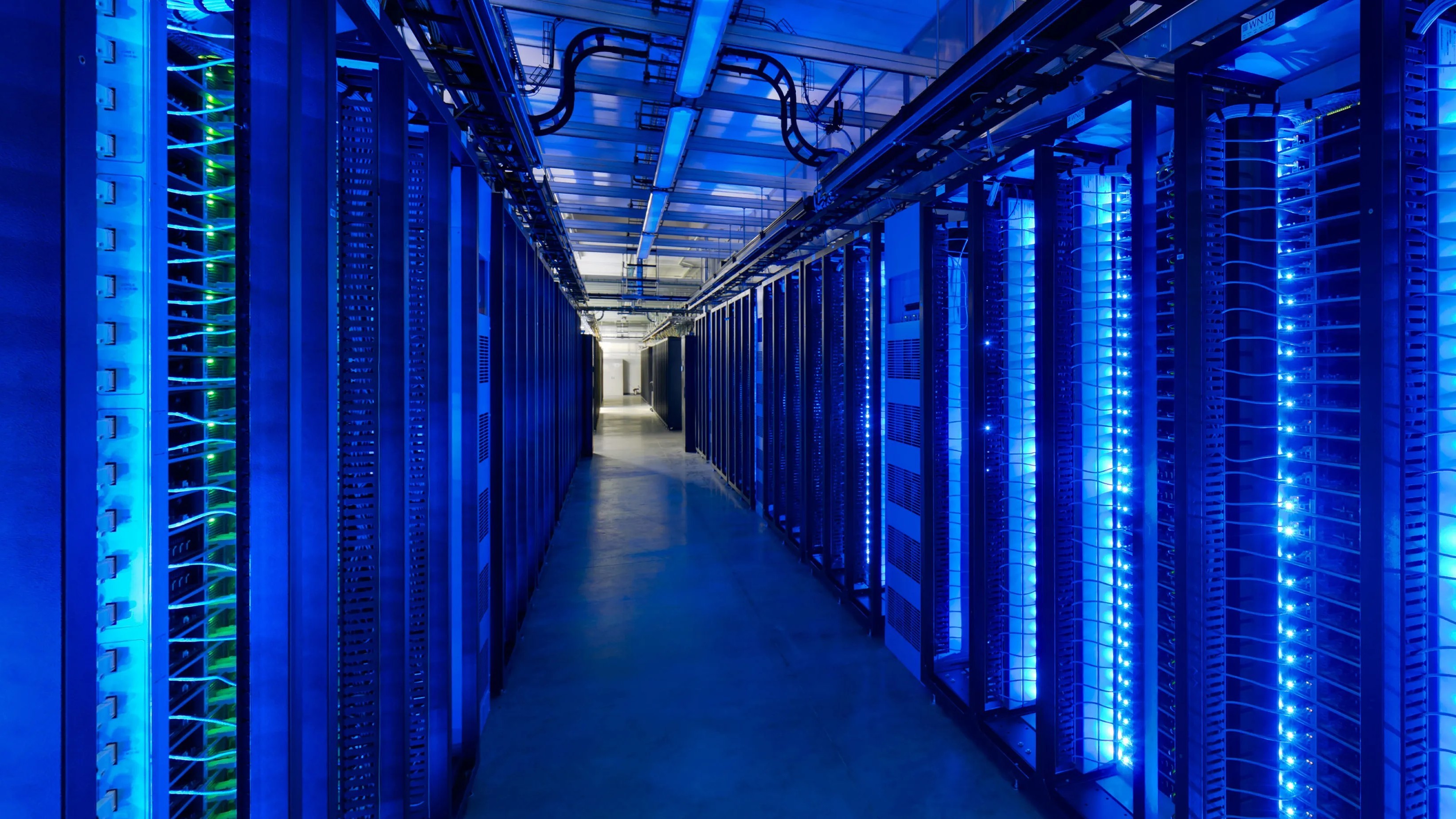 'Cidades' de servidores, água do subsolo e energia de milhões de casas: como serão os primeiros data centers de IA no Brasil