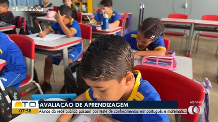 Alunos da rede pública passam por avaliação do Saeto