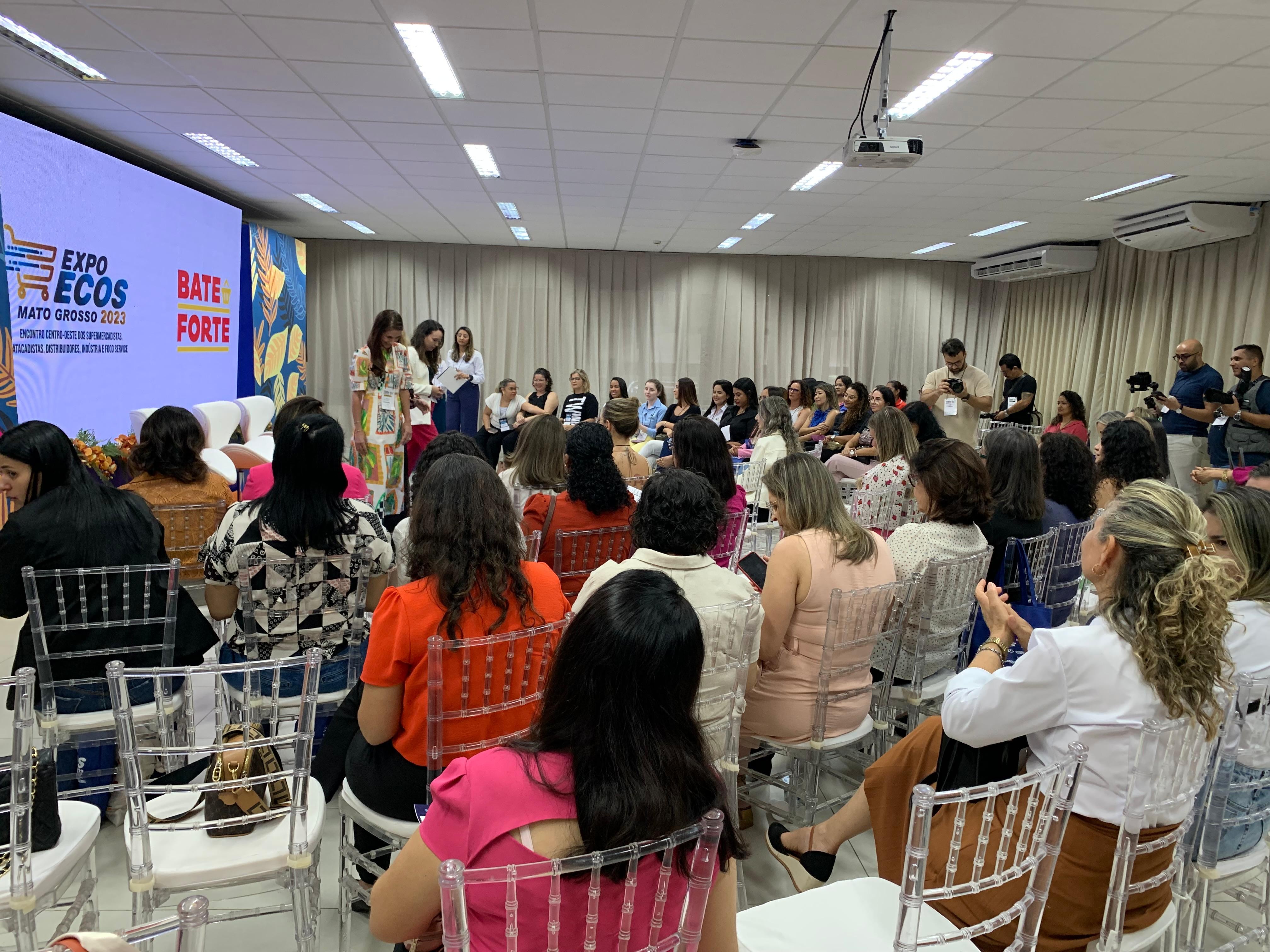 ExpoEcos realiza encontro das mulheres e discute seu protagonismo nos negócios