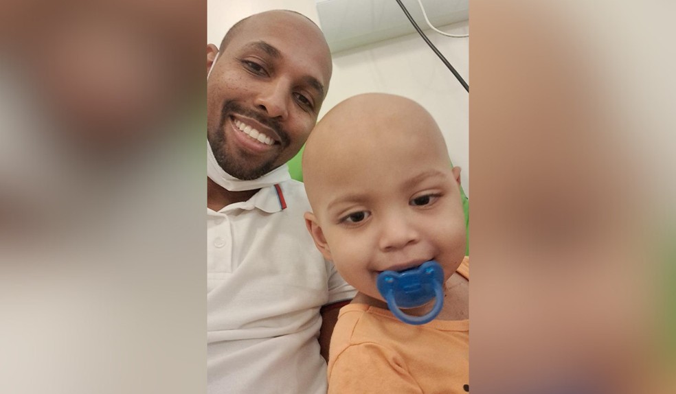 Com apenas 2 anos, criança precisa de doador de medula e família mobiliza campanha no interior de SP — Foto: Heliard Caetano/Arquivo Pessoal