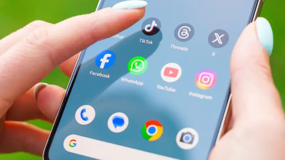 Um dos projetos cria regras para regulação de conteúdo e o outro tem medidas de regulação econômica. — Foto: BBC/Getty Images