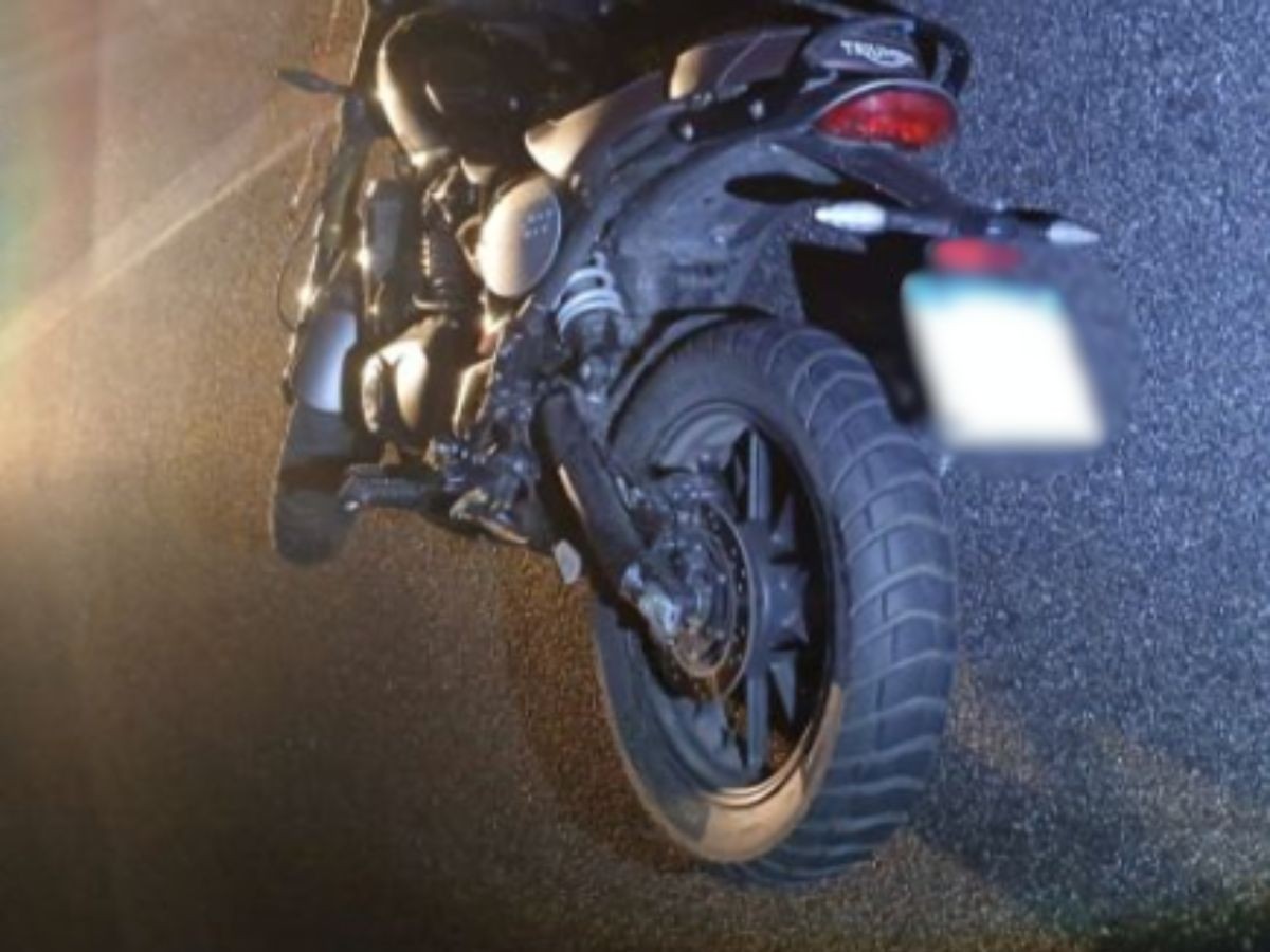 Guarda municipal morre após bater moto em caminhão e ser atropelado na rodovia Anchieta, SP