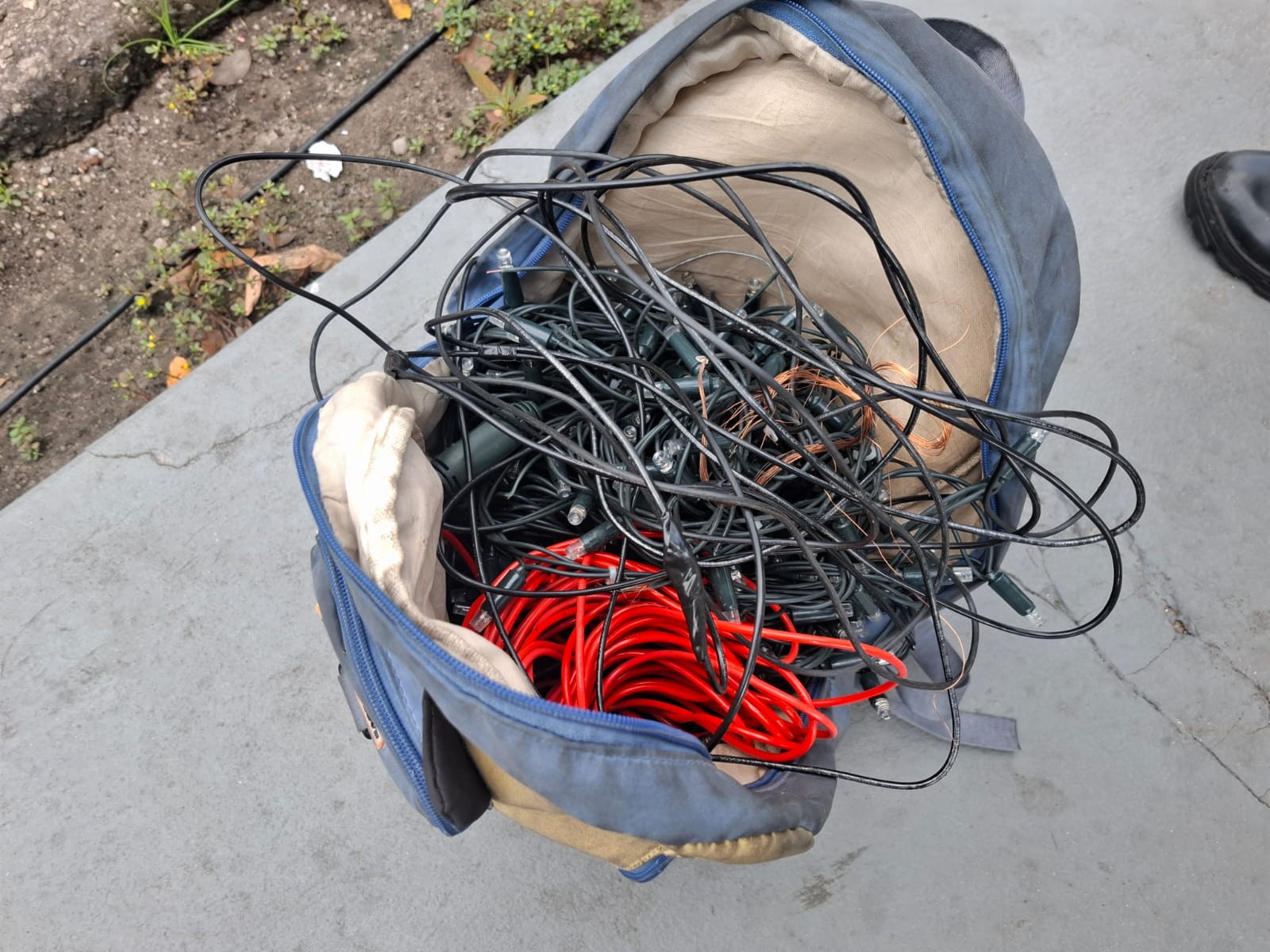 Dois homens são presos em flagrante por furto de fiação na Doca, em Belém