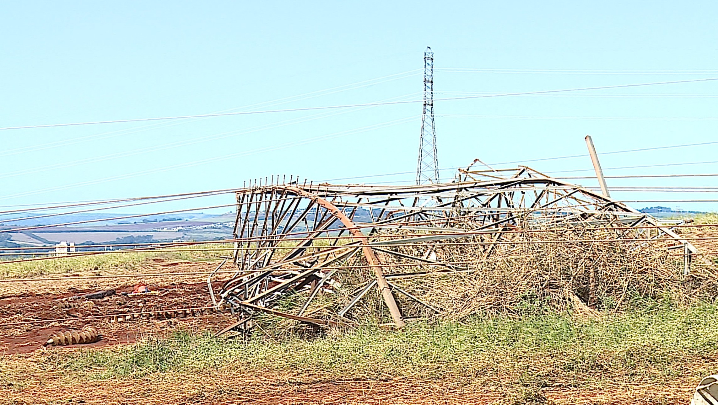Guariba, SP, terá interrupção energia para reconstrução do sistema elétrico após temporal, diz CPFL