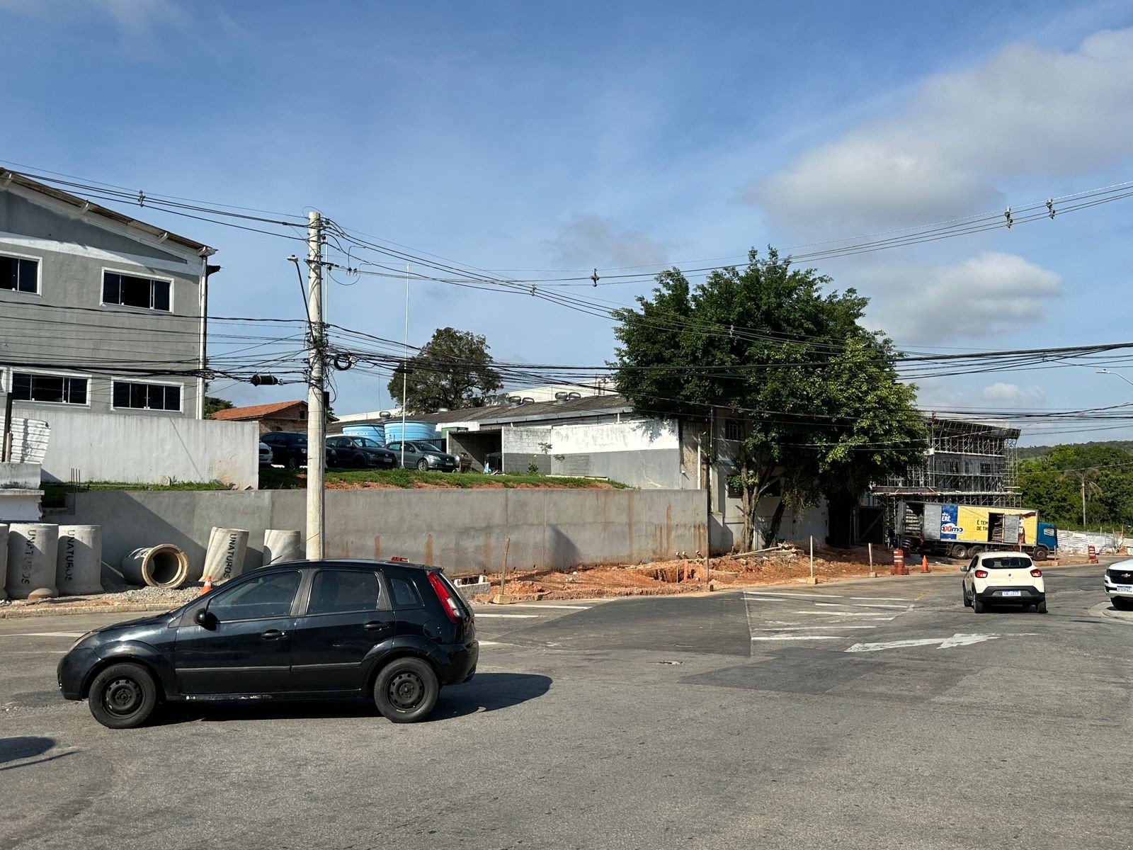Avenida no bairro Putim, em São José dos Campos, é interditada por sete dias para obras