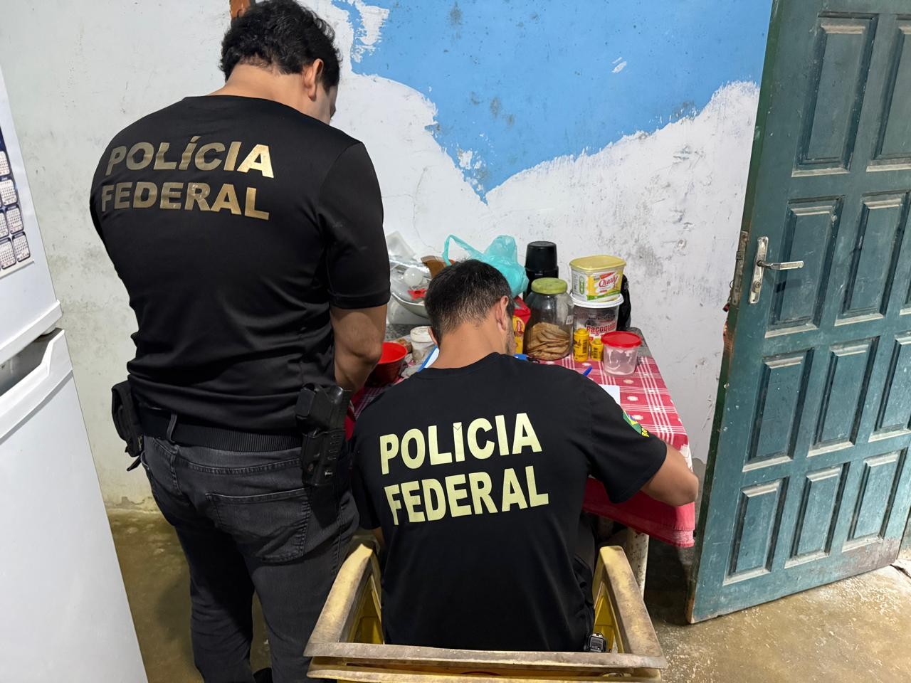 PF cumpre mandado em São Pedro da Aldeia contra suspeito de compartilhar violência sexual infantil
