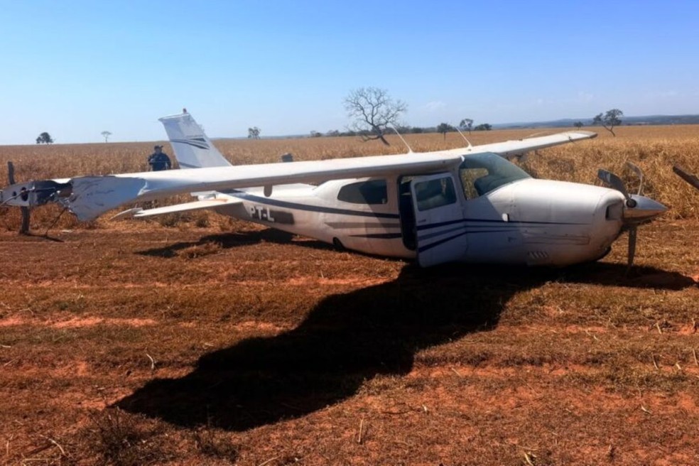 Aeronave foi interceptada pela FAB. — Foto: PMMS