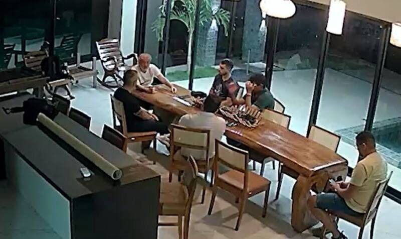Reunião de autoridades em Parintins