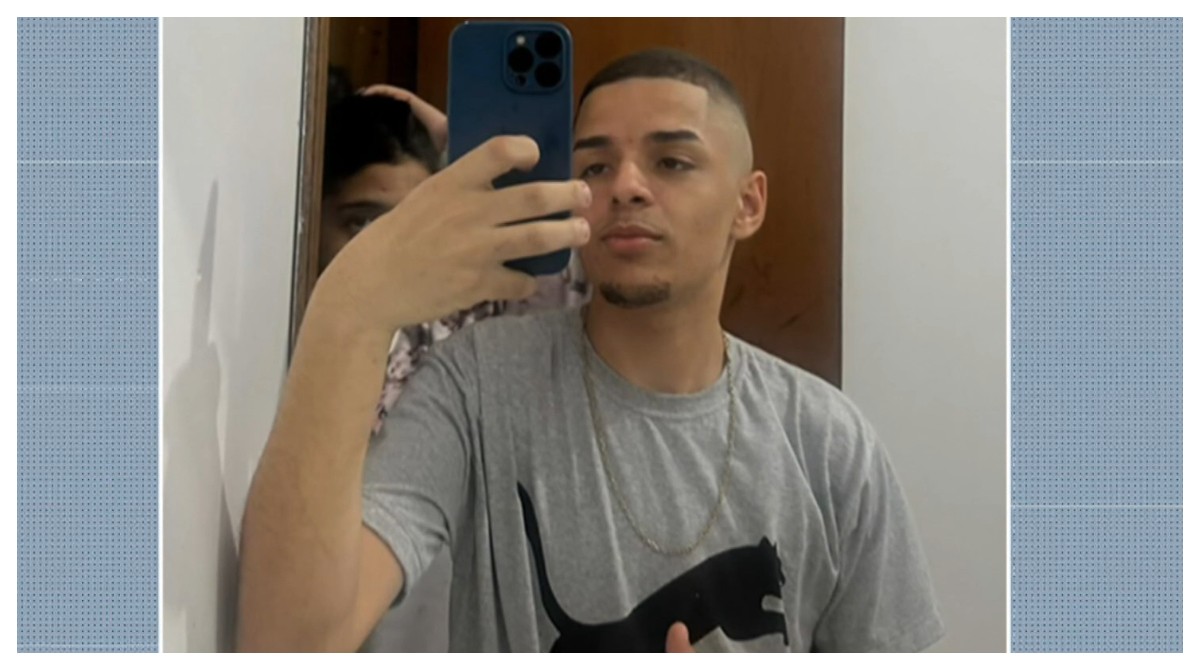 Quatro PMs dispararam 45 vezes durante abordagem em que celular foi confundido com arma em SP | G1