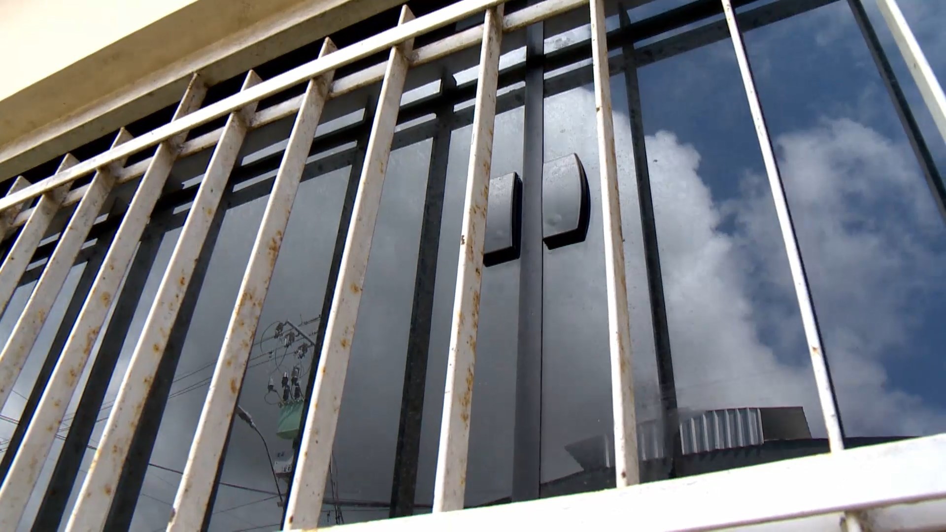 Grávida de 5 meses é baleada dentro de casa em Cariacica 