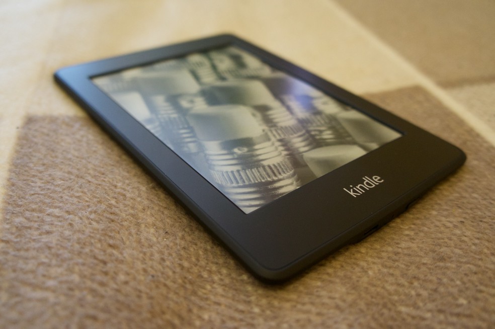 Amazon Kindle Paperwhite (1ª geração) — Foto: Flickr/Creative Commons/Zero2Cool
