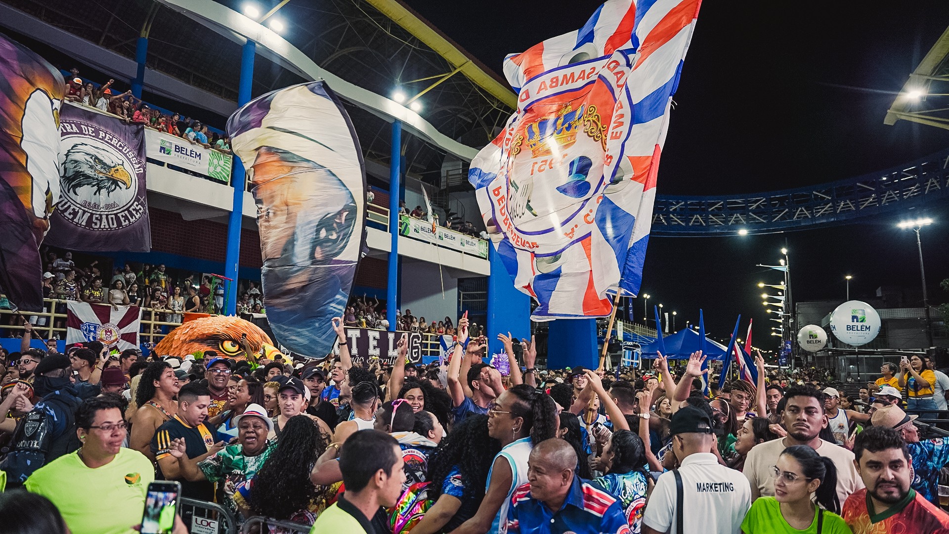 Bole-Bole e Quem São Eles empatam e são campeãs do Carnaval de Belém