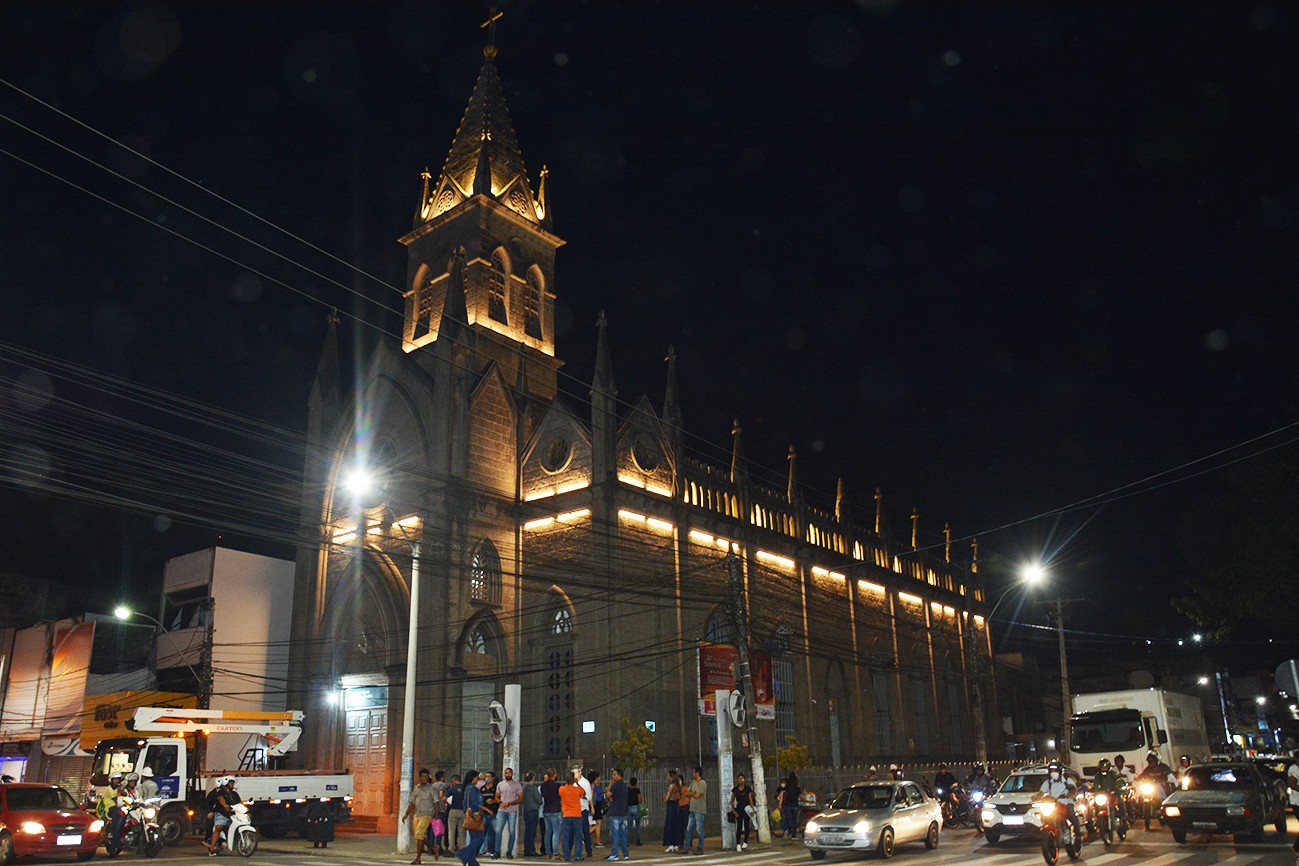 Governo do Estado autoriza restauração da fachada do primeiro santuário católico urbano de Feira de Santana
