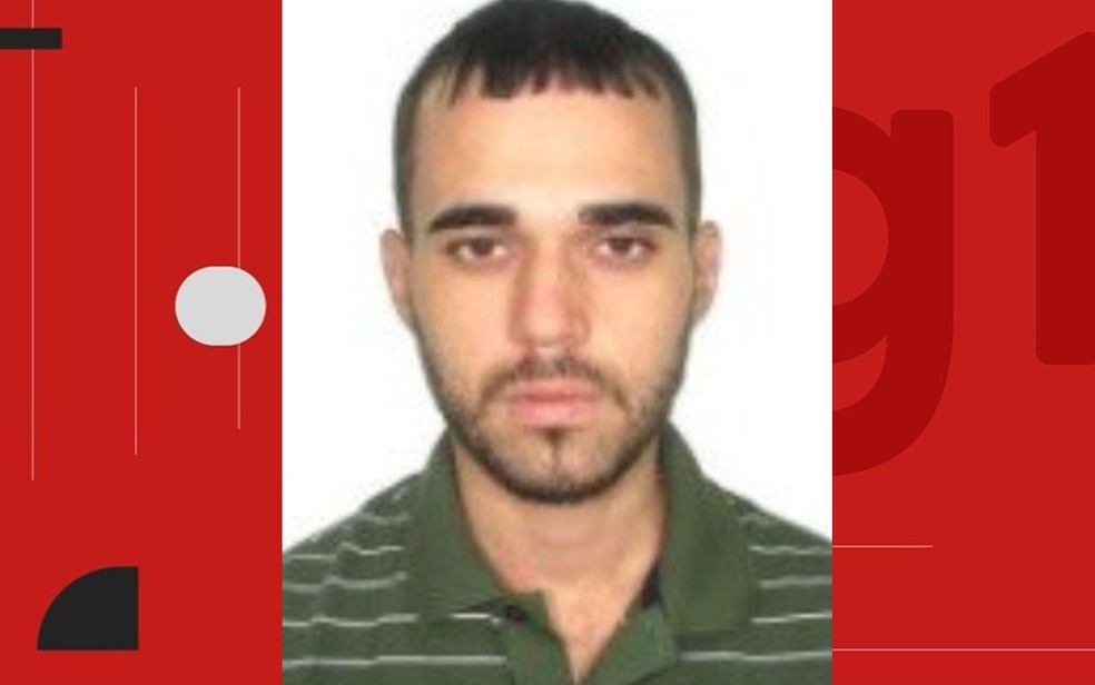 Um dos suspeitos mortos na megaoperação realizada nesta terça-feira (28), no Rio de Janeiro, foi identificado como o baiano Júlio Souza Silva, de 26 anos. — Foto: Reprodução/Redes Sociais