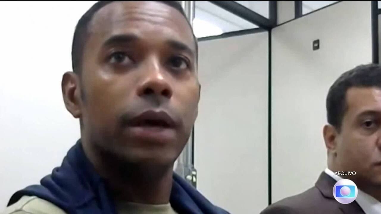 Defesa de Robinho recorre de decisão do STF que negou liberdade ao ex-jogador