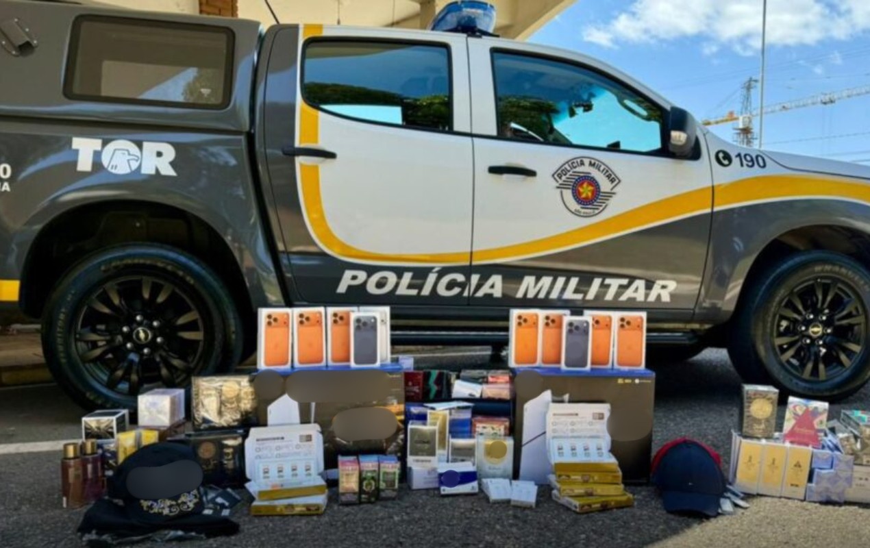 Polícia apreende grande quantidade de mercadorias contrabandeadas na SP-270 em Alambari