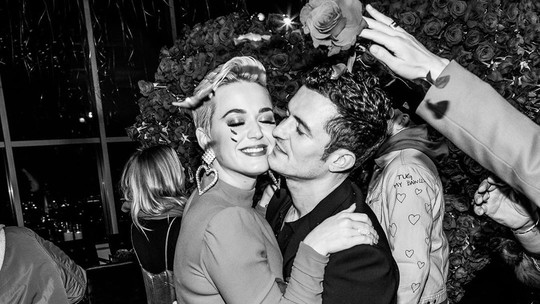 Katy Perry e Orlando Bloom terminam namoro após quase 10 anos, diz site - Segundo a US Weekly, o casal está separado desde o início do ano, quando a cantora iniciou sua turnê.