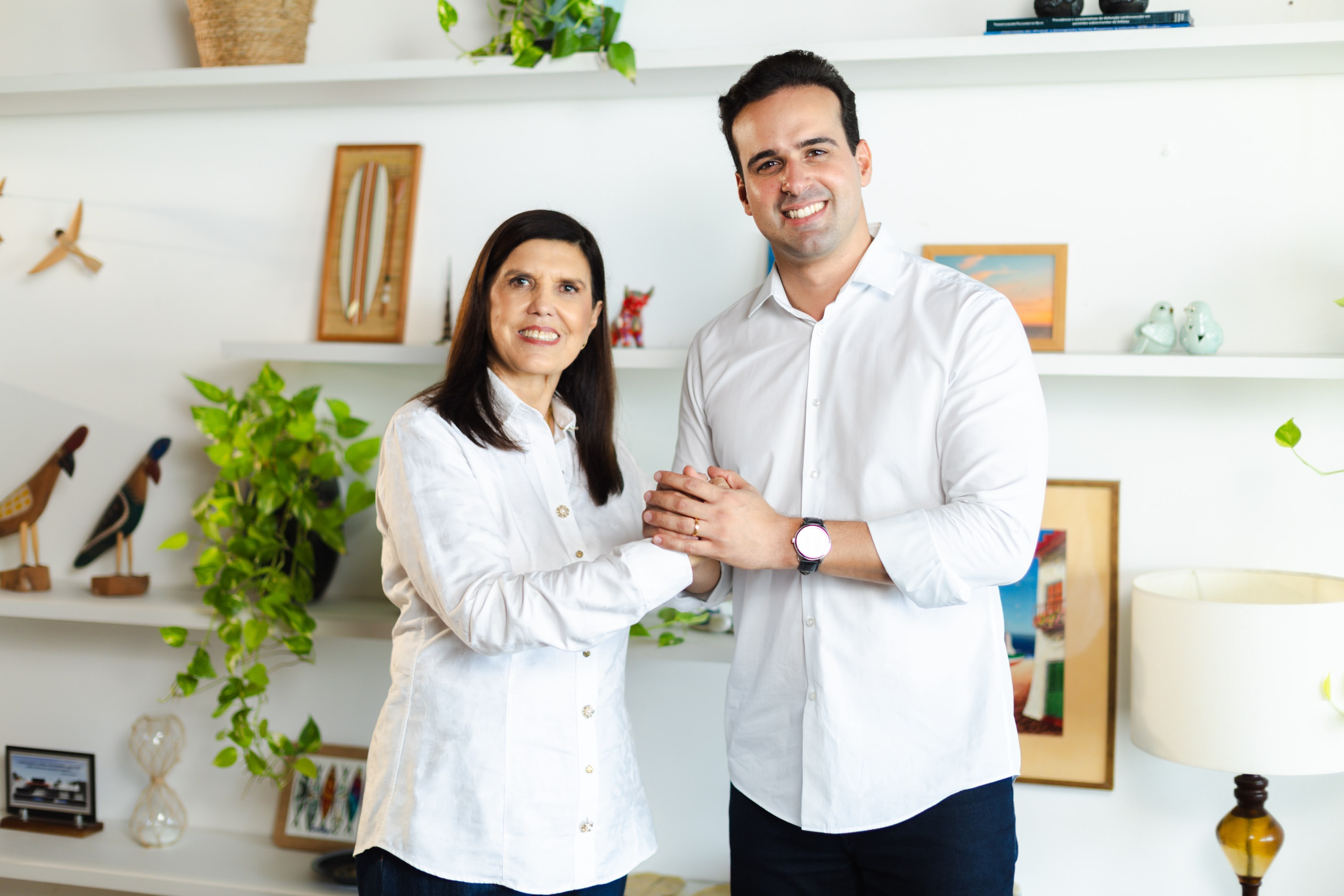 Lucas Ribeiro anuncia Lígia Feliciano como candidata a vice em chapa para governo da Paraíba