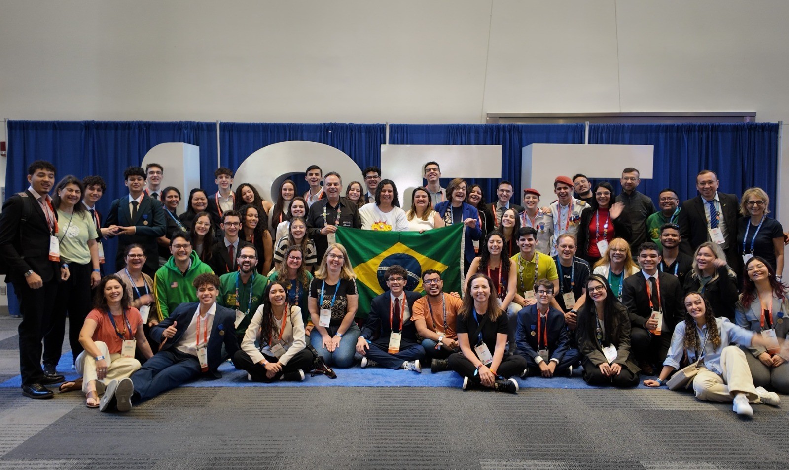 Estudante do MA é premiada na maior feira de ciência e engenharia pré-universitária nos Estados Unidos 