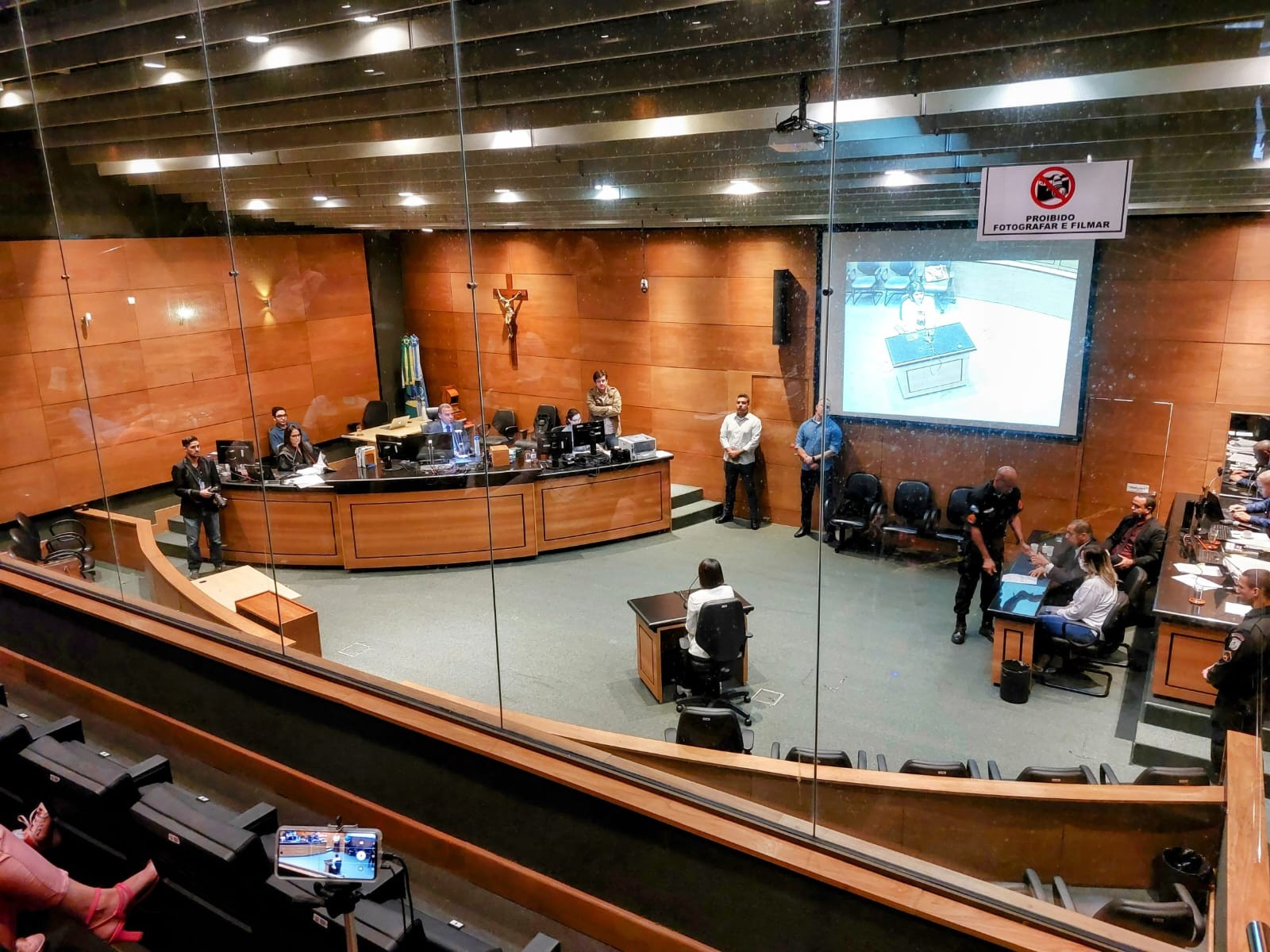 Júri popular de madrasta acusada de envenenar enteados com chumbinho começa nesta quarta