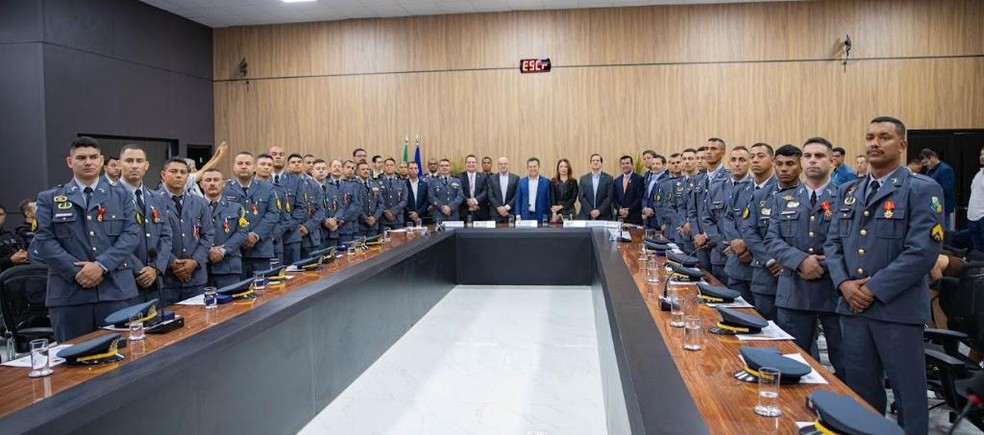 Os militares foram promovidos  por ‘Ato de Bravura’ pelo Governo de Mato Grosso, em solenidade no Palácio Paiaguás, em Cuiabá — Foto: Soldado Alef/CCSMI-PMMT