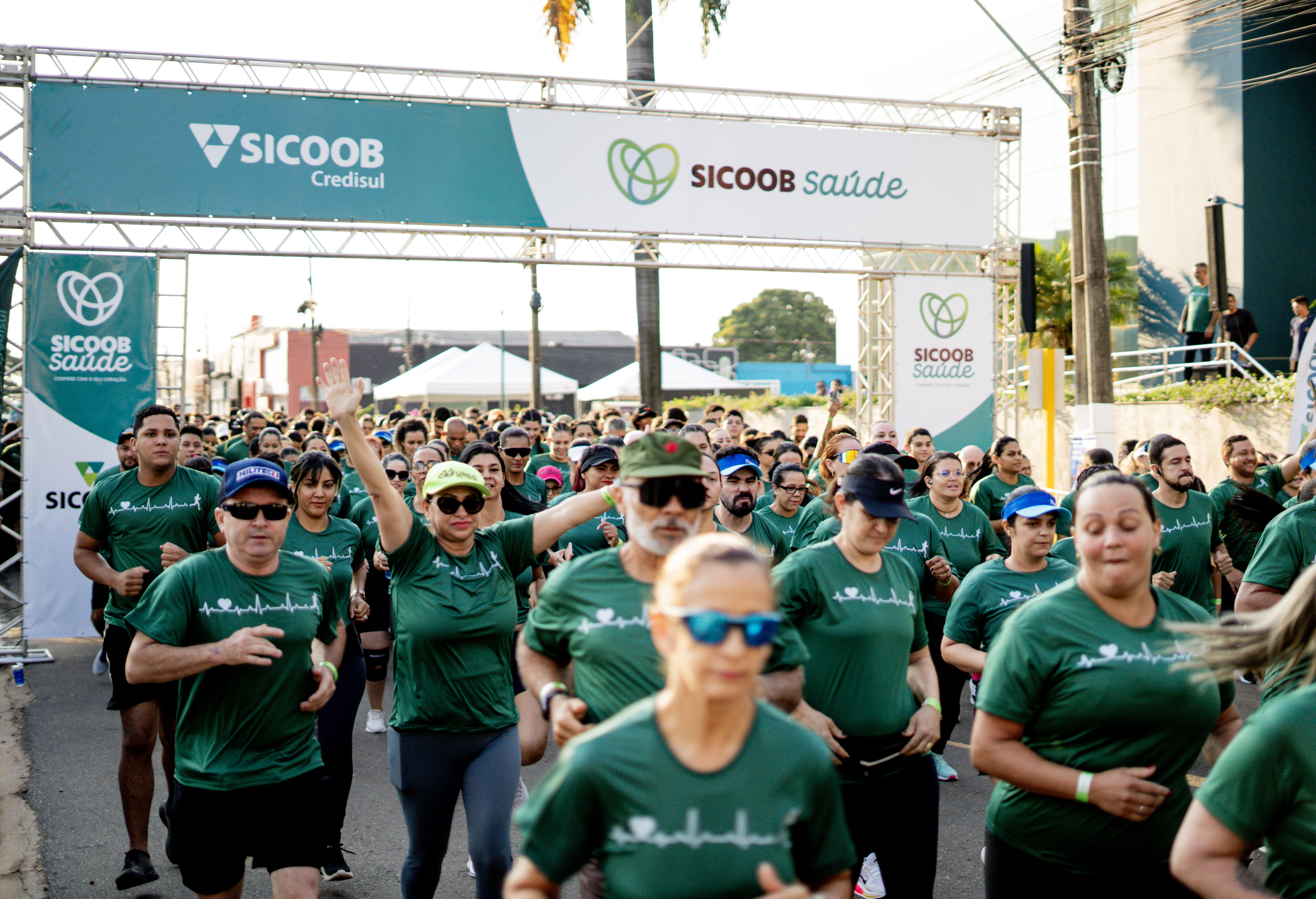 Sicoob Saúde reúne mais de 10,9 mil inscritos para corridas em 25 cidades