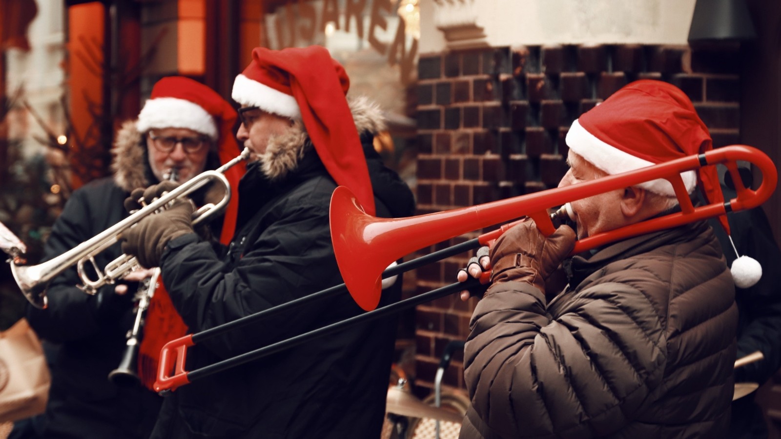 Por que as músicas de Natal parecem nos transportar para outras épocas?