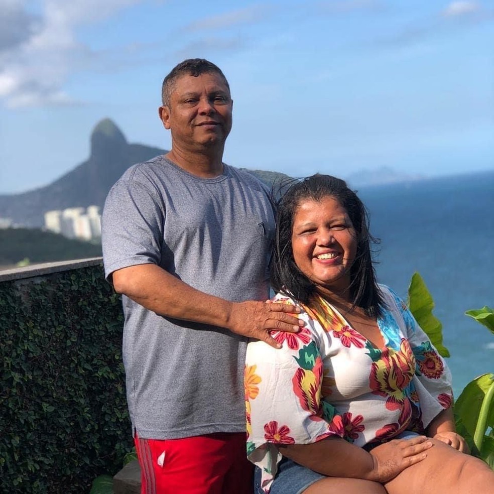 Antônio do Nascimento e Rosângela Araújo estavam juntos há 38 anos e têm três filhas — Foto: Arquivo pessoal