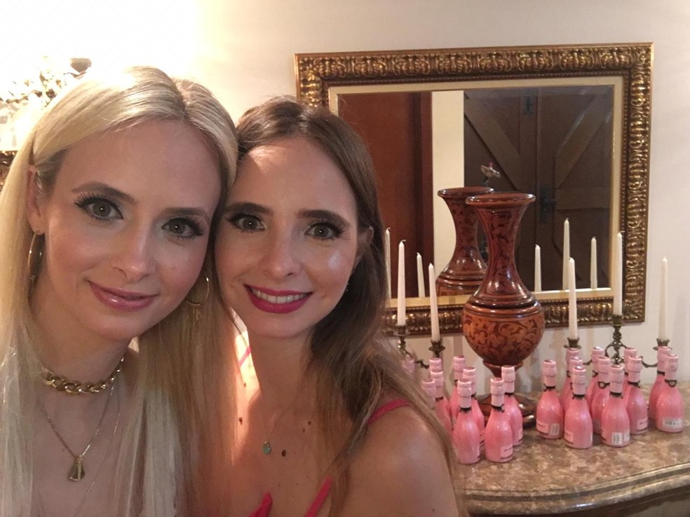 Irmãs comemoram aniversário como 'Barbies' em MS com direito a caixa de  boneca: 'A gente pode ser o que quiser', Mato Grosso do Sul