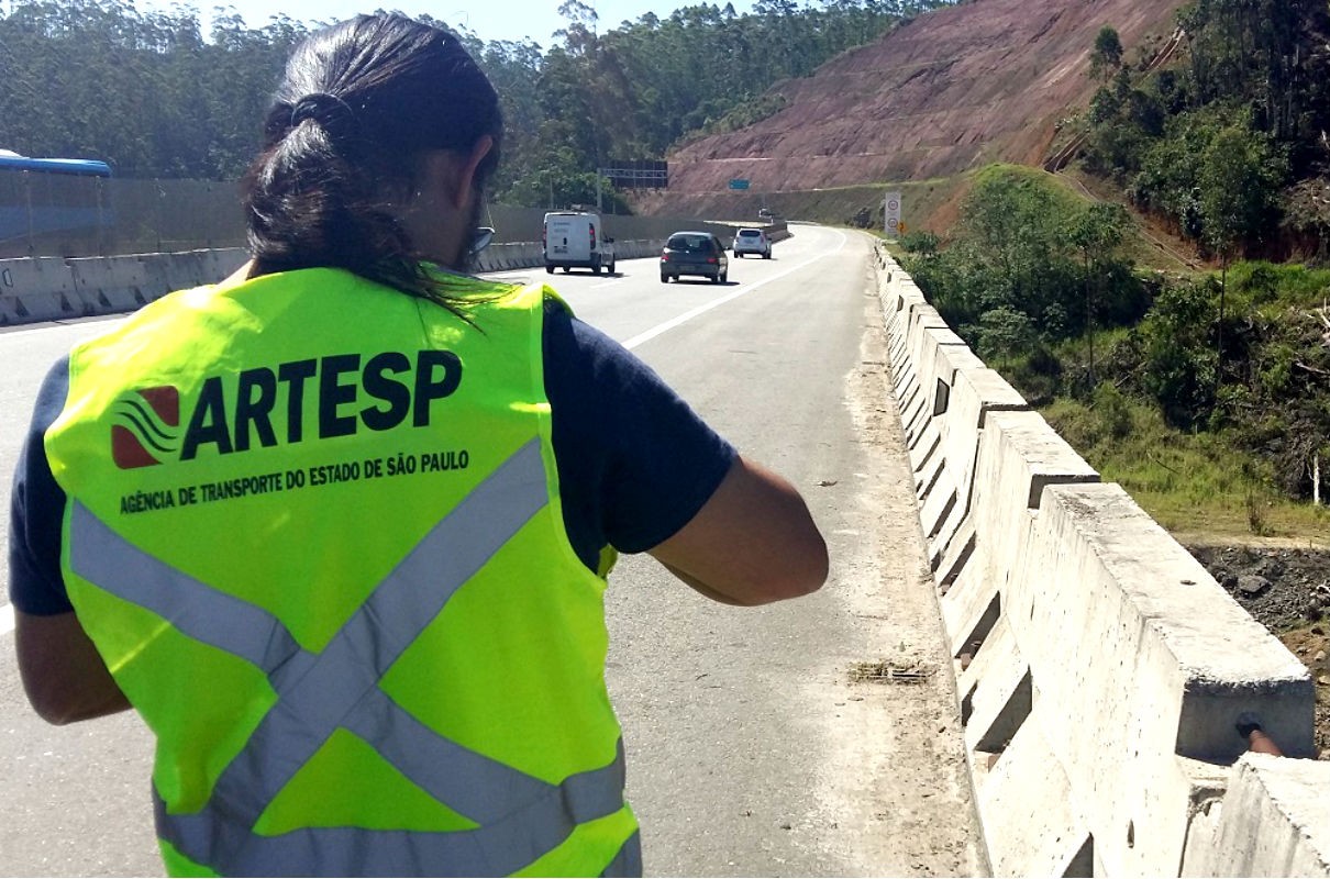 De painel inoperante a poltrona em degraus: fiscalizações flagram irregularidades no transporte coletivo na região de Piracicaba