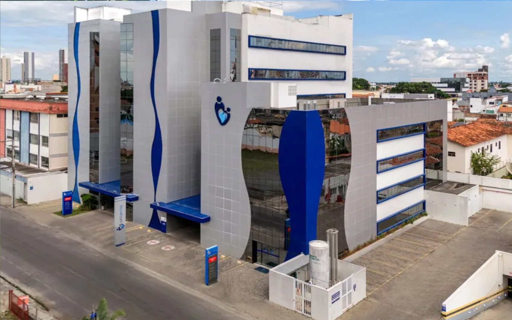 Médico baleado durante tentativa de assalto na Bahia passa por cirurgia e segue em UTI
