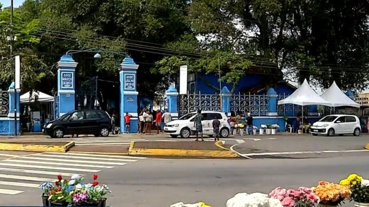 Trânsito sofre alteração em Campos no Dia de Finados; interdição principal acontece no entorno do Cemitério do Caju