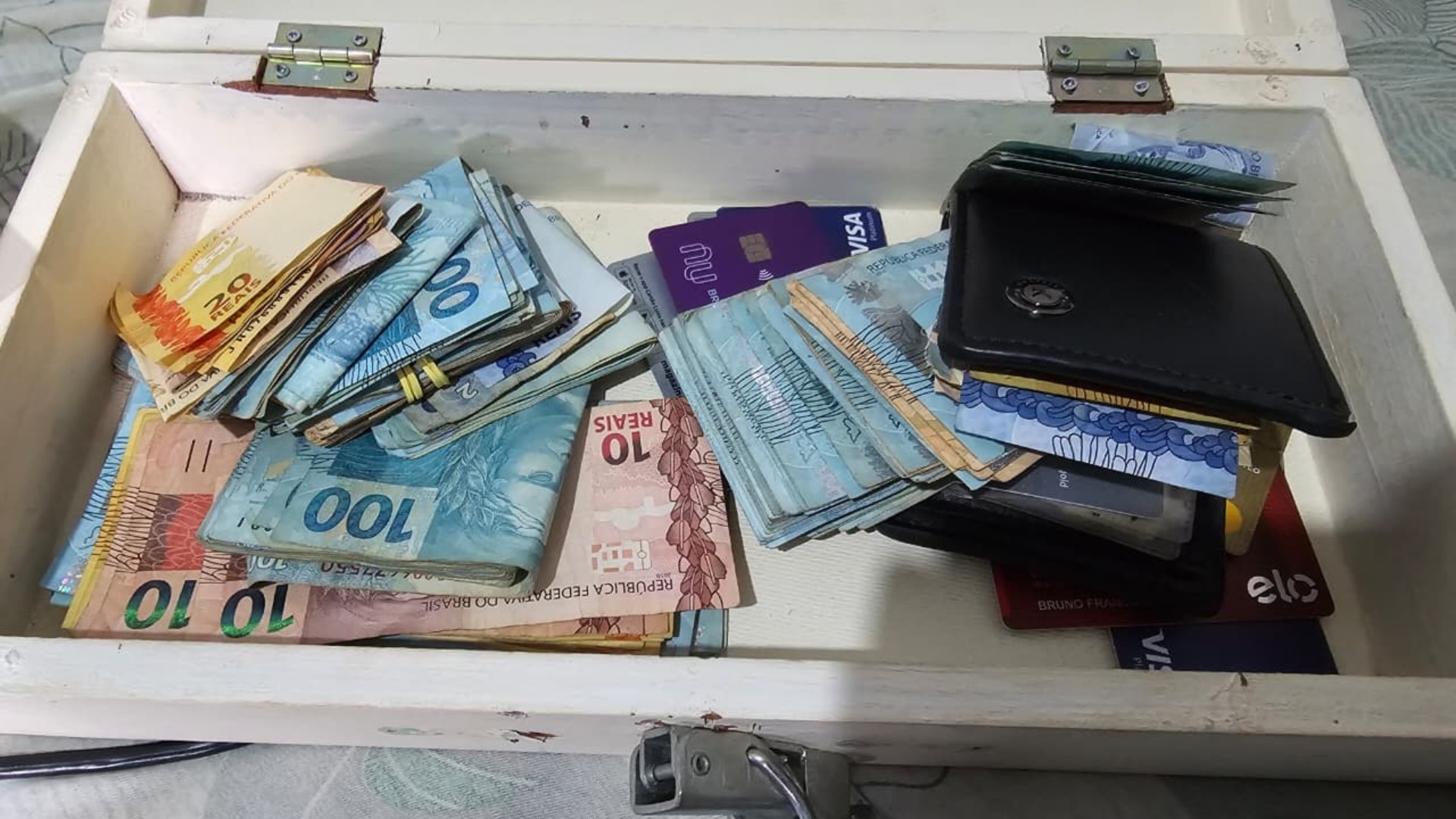 Operação bloqueia R$ 2 milhões de quadrilha investigada por crimes patrimoniais em Uberaba 