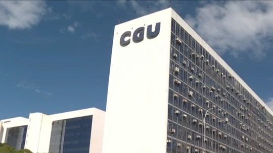 É #FAKE que a CGU esteja pagando benefícios em dinheiro - Anúncio pago no Facebook diz ser possível obter valores, em dinheiro, de benefícios pagos pela Controladoria-Geral da União. Ao Fato ou Fake, a pasta desmente qualquer iniciativa dessa natureza.