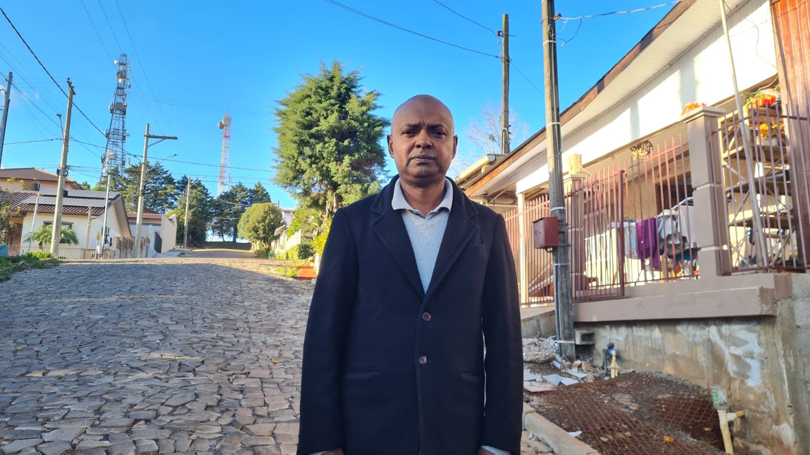 Monitor diz que ajudou a conter autor de ataque em escola no RS: 'Tenho que me doar por essas crianças'