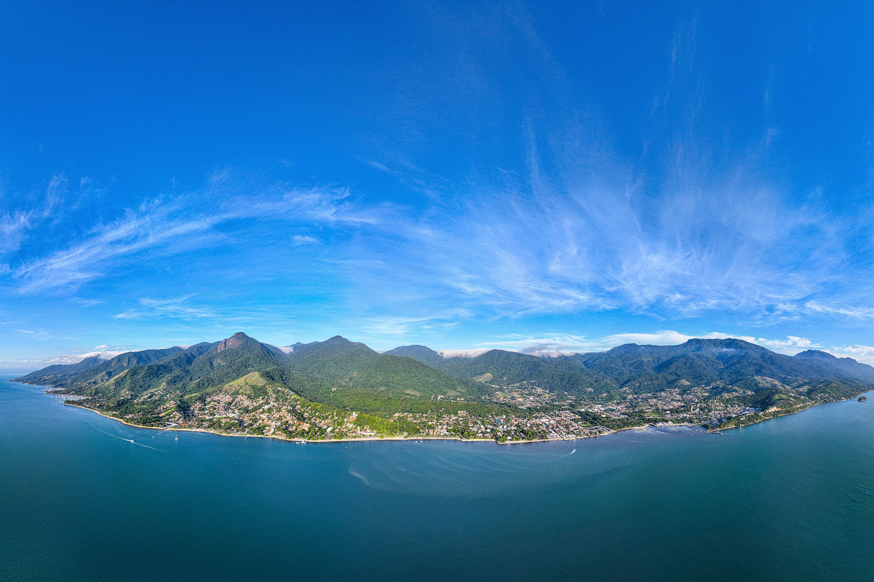 Ilhabela comemora 220 anos com programação cultural, esportiva e festiva