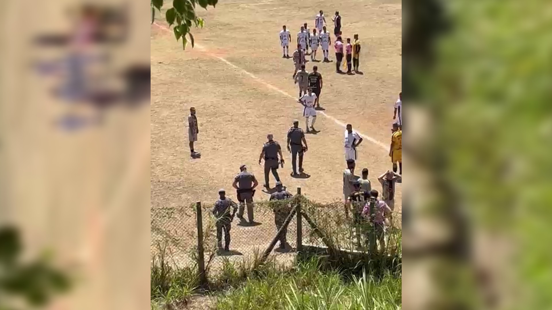 VÍDEO: polícia interrompe partida de futebol e prende jogador por não pagar pensão no interior de SP