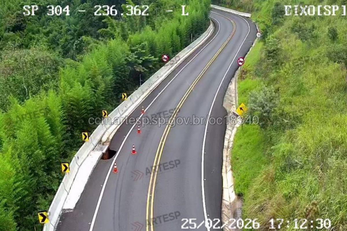 Trecho de serra entre Torrinha e Santa Maria da Serra é interditado para obras de emergência após chuvas