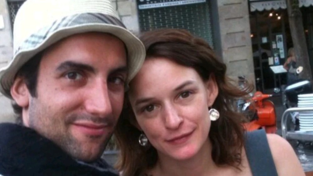 Casal francês recorre a testes de DNA para descartar parentesco biológico antes de união
